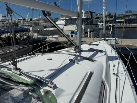 Beneteau OCEANIS-CLIPPER-373 image