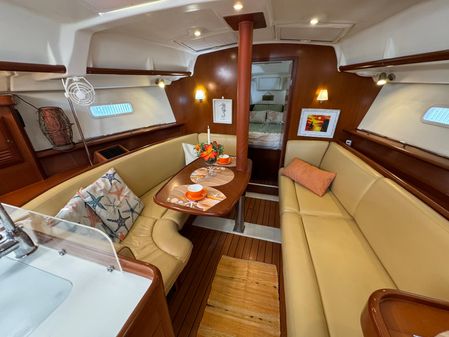 Beneteau OCEANIS-CLIPPER-373 image