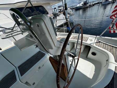 Beneteau Oceanis Clipper 373 image