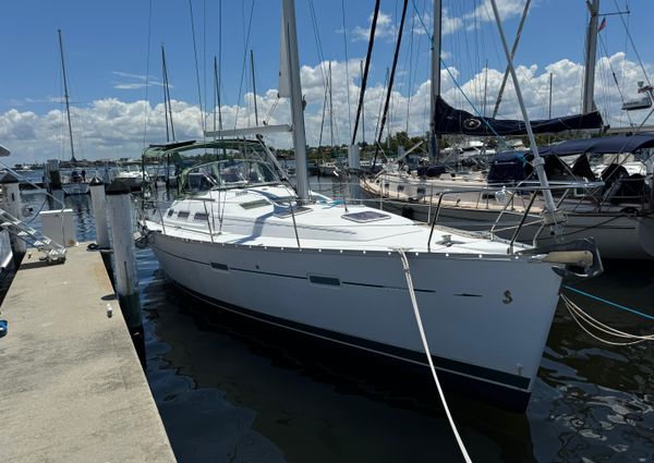 Beneteau Oceanis Clipper 373 image