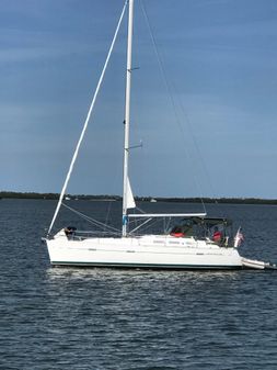 Beneteau Oceanis Clipper 373 image