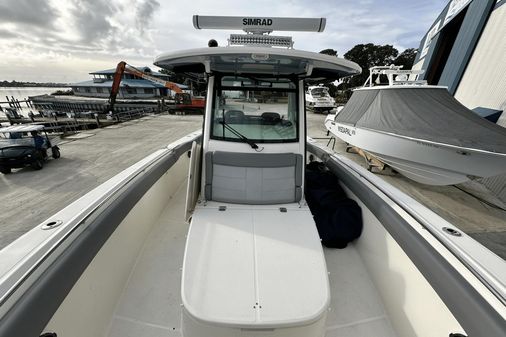 Boston Whaler 330 Outrage image