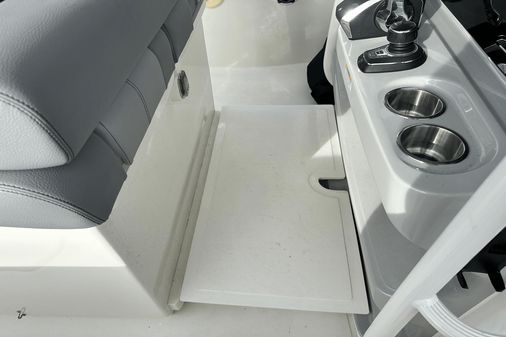 Boston Whaler 330 Outrage image