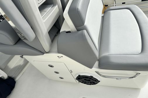 Boston Whaler 330 Outrage image