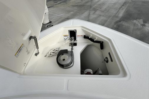 Boston Whaler 330 Outrage image