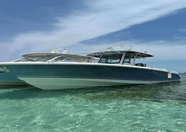 Boston Whaler 330 Outrage image