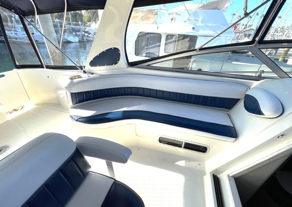 Bayliner 325 image