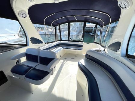 Bayliner 325 image