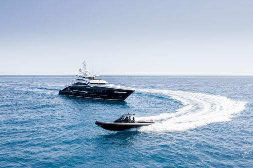Heesen Sairu 50m steel image