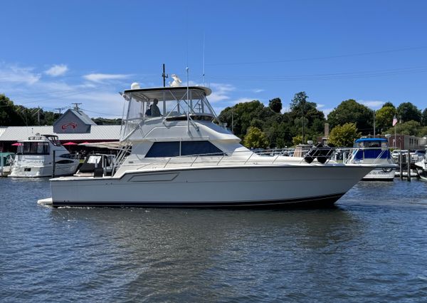 Tiara Yachts 43 Convertible image