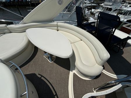 Azimut 55E image