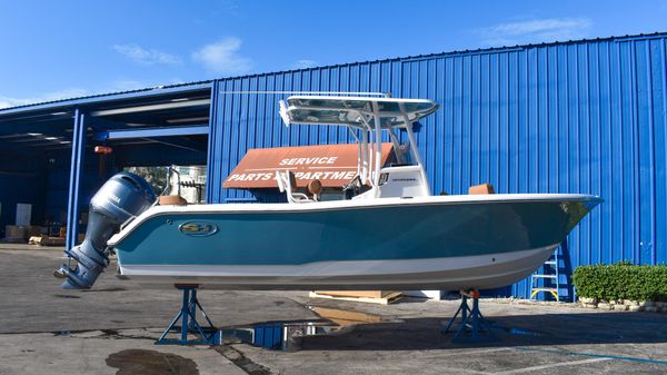 Sea Hunt Ultra 234