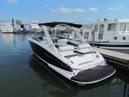 Regal 2800 Bowrider - main image