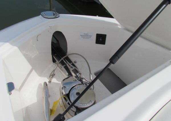 Regal 2800 Bowrider image