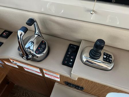 Sea Ray 460 DA image