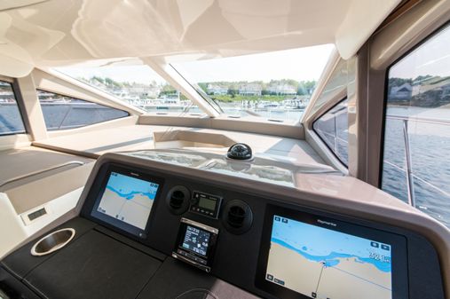 Sea Ray 460 DA image