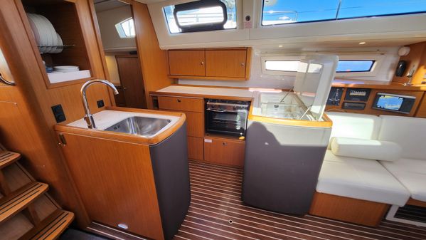 Bavaria Vision 46 image