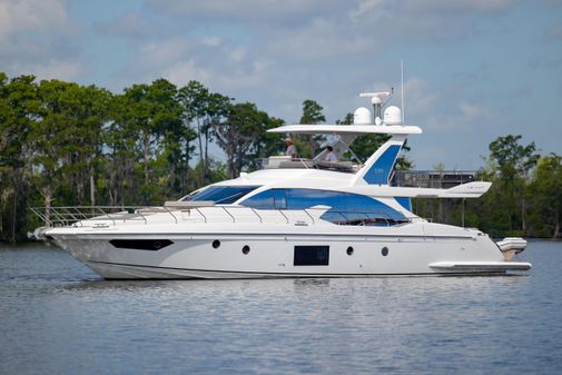 Azimut 66 image