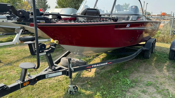 Tracker Targa V-19 Combo Tournament Edition
