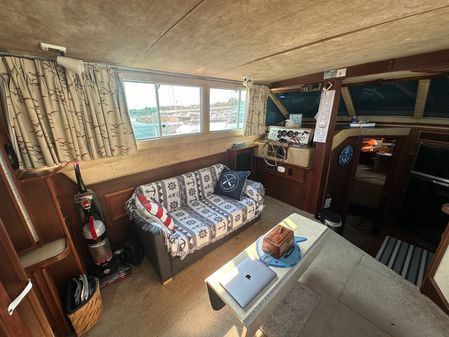 Sea-ray 360-AFT-CABIN image