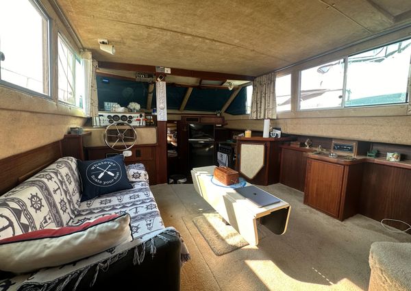 Sea-ray 360-AFT-CABIN image