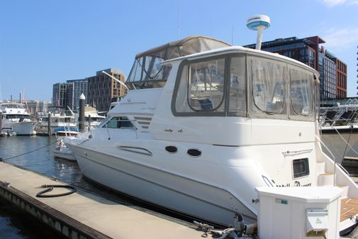 Sea Ray 420 Aft Cabin image