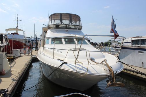 Sea Ray 420 Aft Cabin image