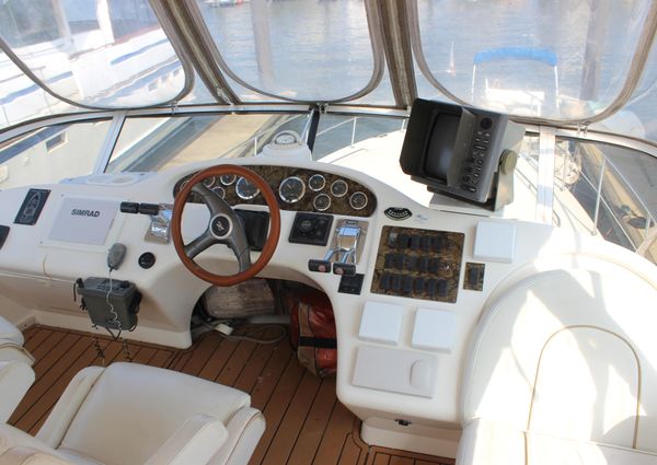 Sea Ray 420 Aft Cabin image