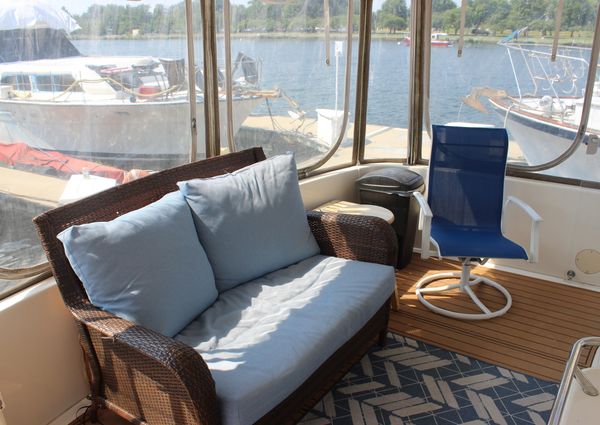 Sea Ray 420 Aft Cabin image