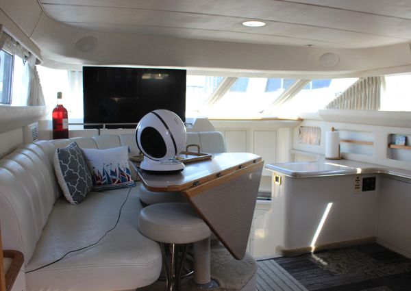 Sea Ray 420 Aft Cabin image