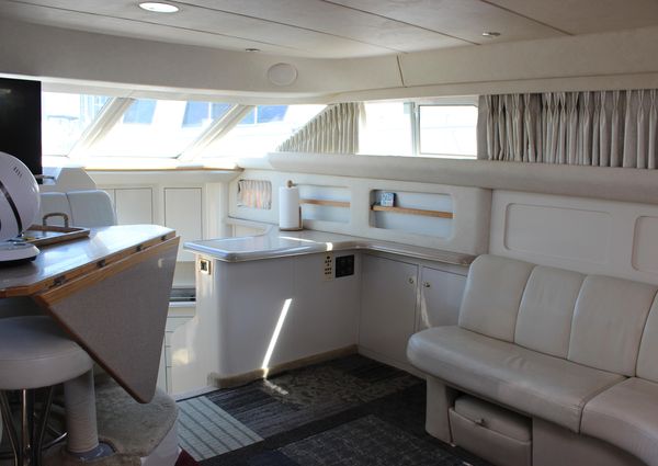 Sea Ray 420 Aft Cabin image