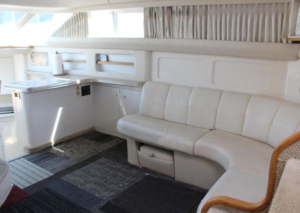 Sea Ray 420 Aft Cabin image