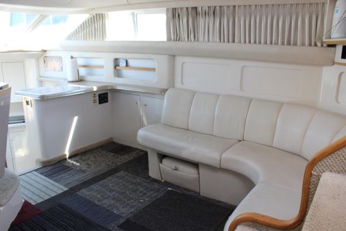 Sea Ray 420 Aft Cabin image