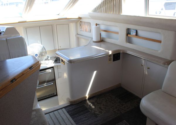 Sea Ray 420 Aft Cabin image