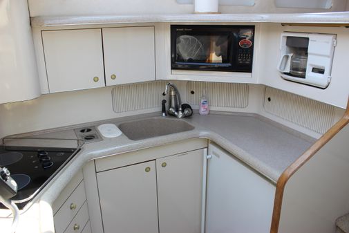 Sea Ray 420 Aft Cabin image