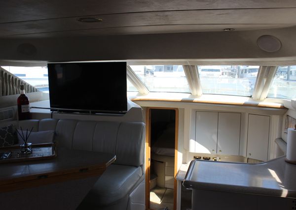 Sea Ray 420 Aft Cabin image