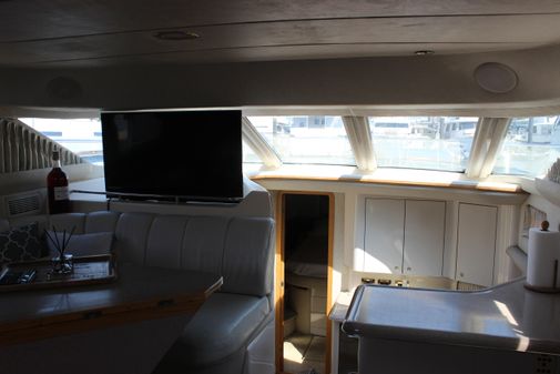 Sea Ray 420 Aft Cabin image