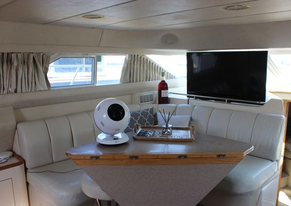 Sea Ray 420 Aft Cabin image