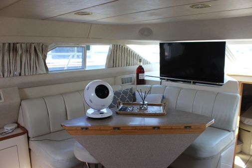 Sea Ray 420 Aft Cabin image