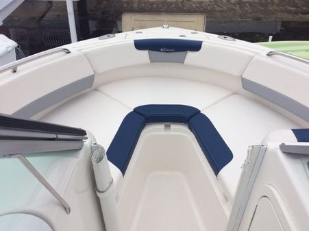 Robalo R227 Dual Console image