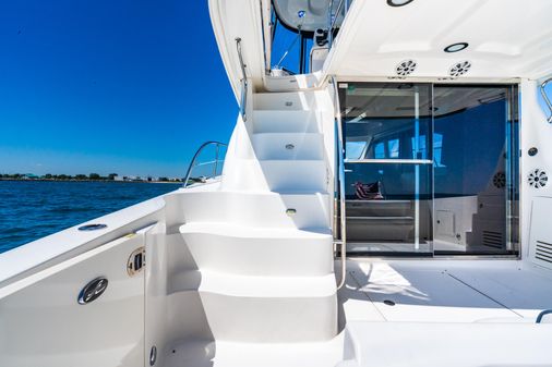 Sea Ray 52 Sedan Bridge image