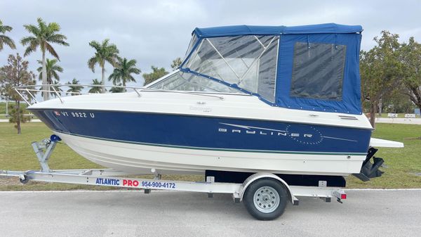 Bayliner Discovery 192 