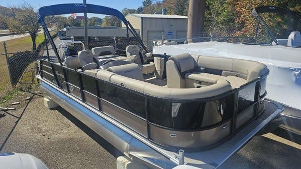 2023 Bentley Pontoons Quad Swingback Oakwood, Georgia - T & S Marine