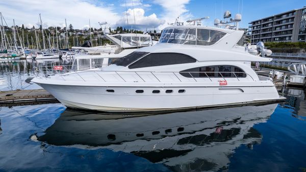 Hatteras Raised Pilothouse Motoryacht 