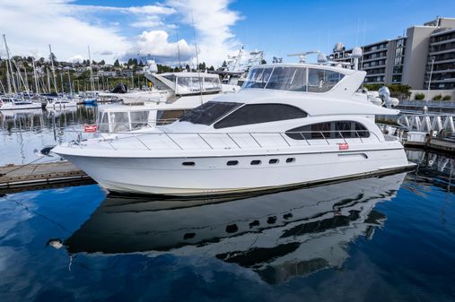 Hatteras RAISED-PILOTHOUSE-MOTORYACHT image