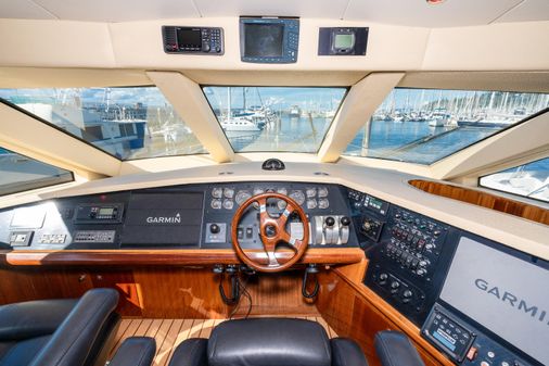 Hatteras RAISED-PILOTHOUSE-MOTORYACHT image