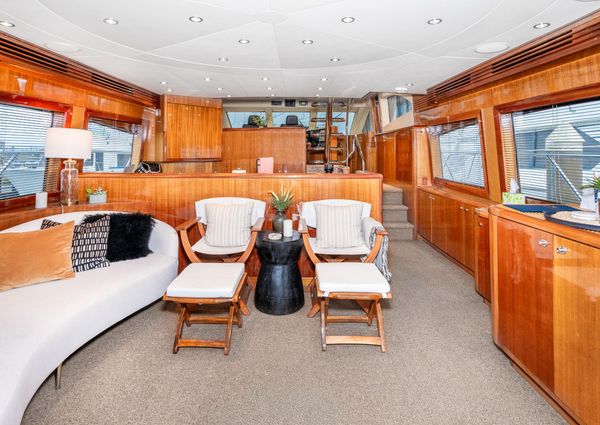 Hatteras RAISED-PILOTHOUSE-MOTORYACHT image