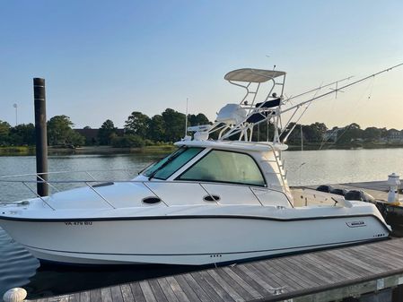 Boston Whaler 345 Conquest image