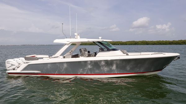 Tiara Sport 43 LS