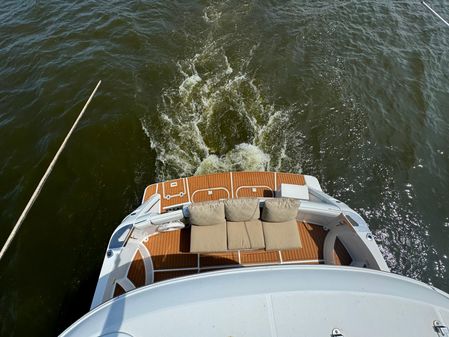 Carver 530 Voyager Pilothouse image